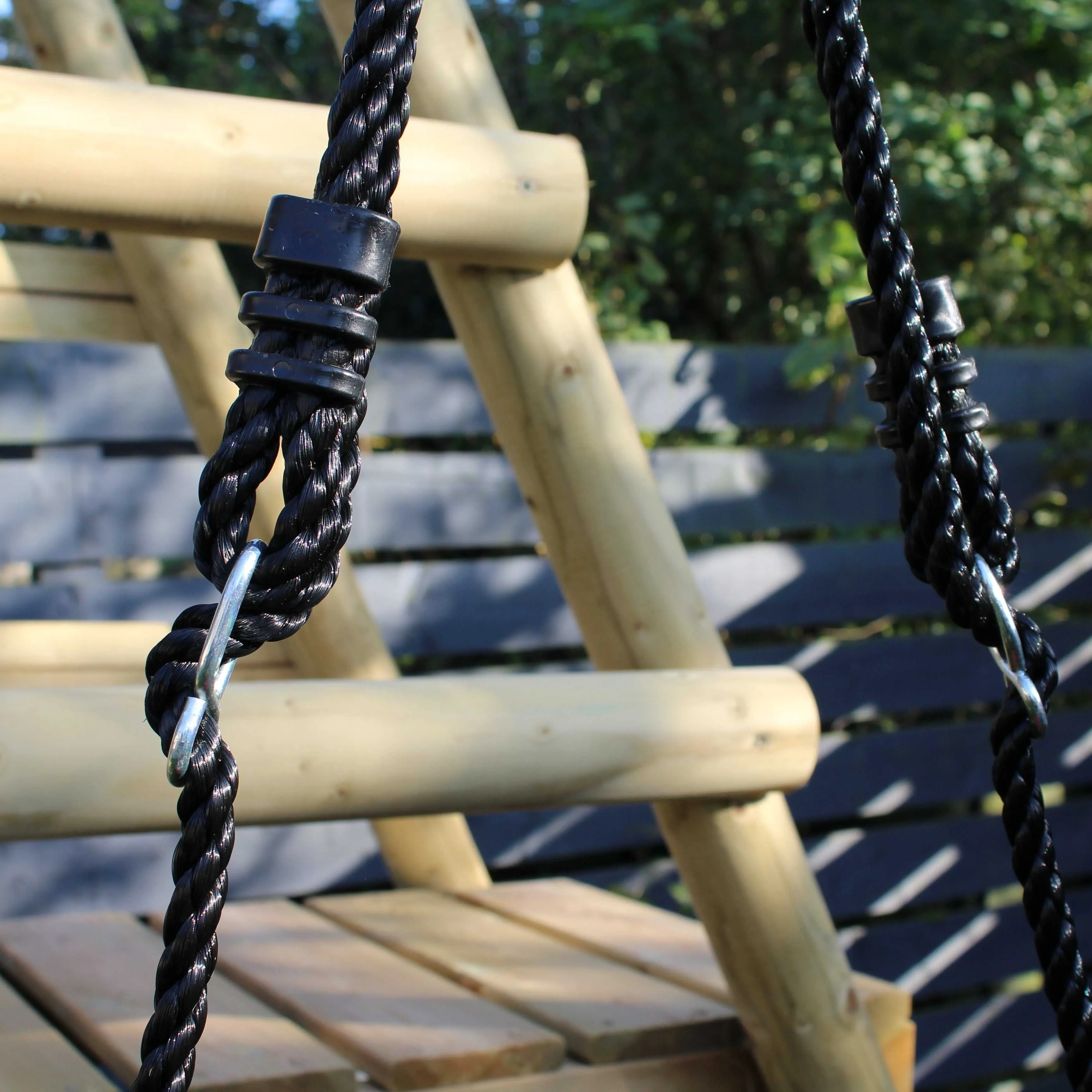 Go Wild 120cm Round Nest Swing Set