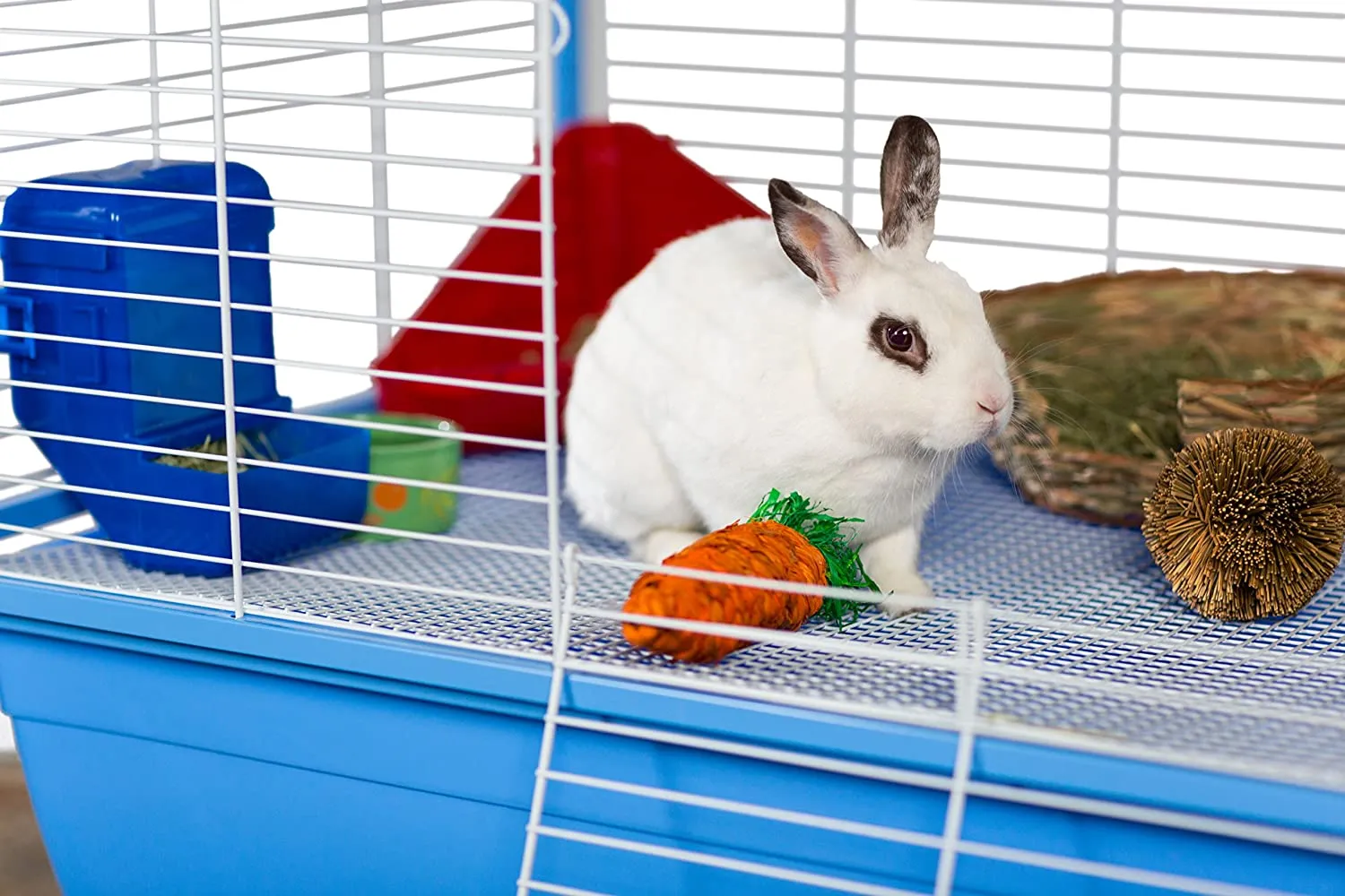 Rabbit Cage, Guinea Pig Cage - 47" L x 22" D x 37" H - Prevue 620 Small Pet Cage