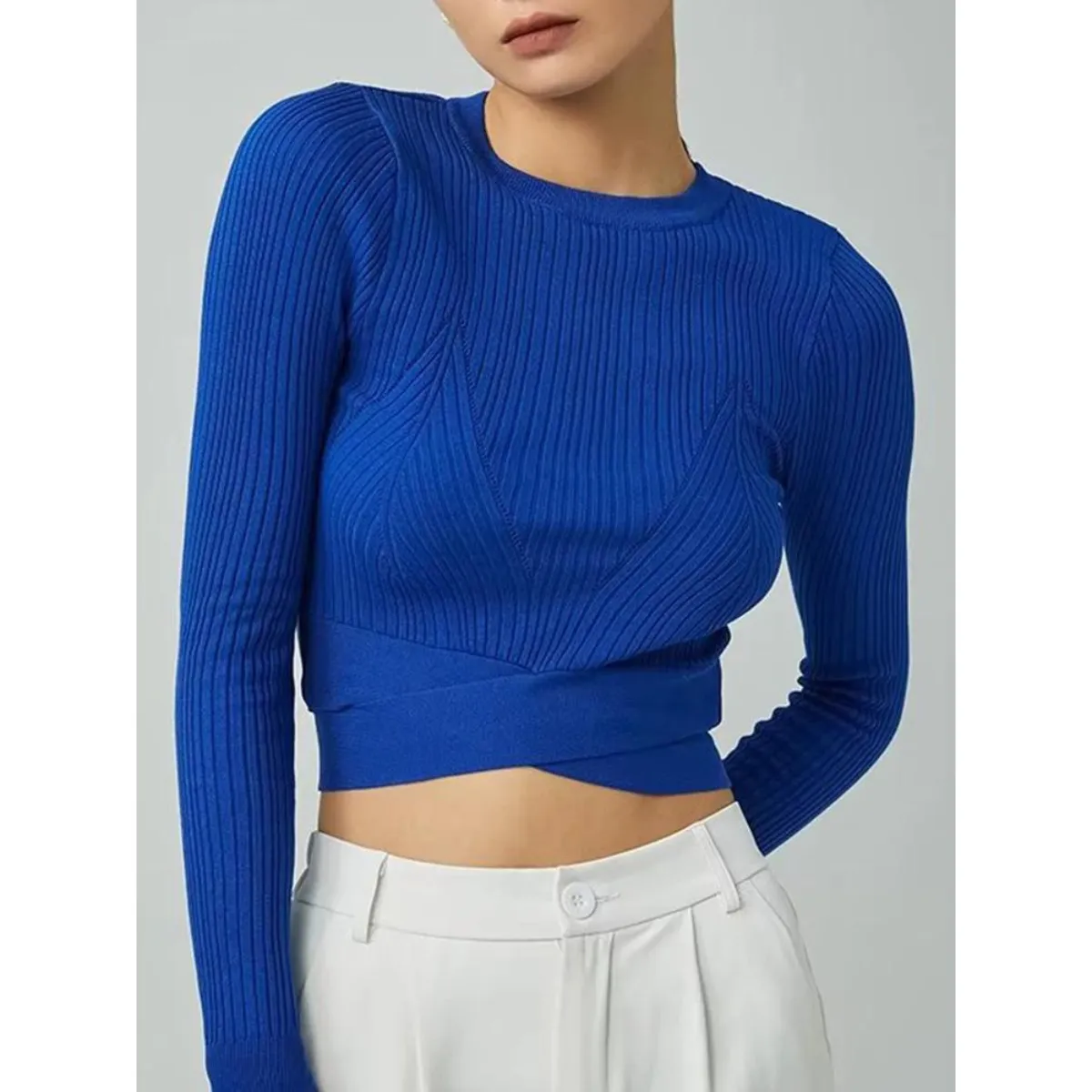Round Neck Knitted Pullover