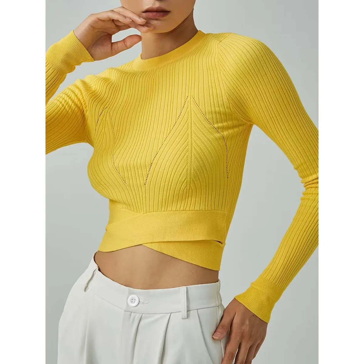 Round Neck Knitted Pullover